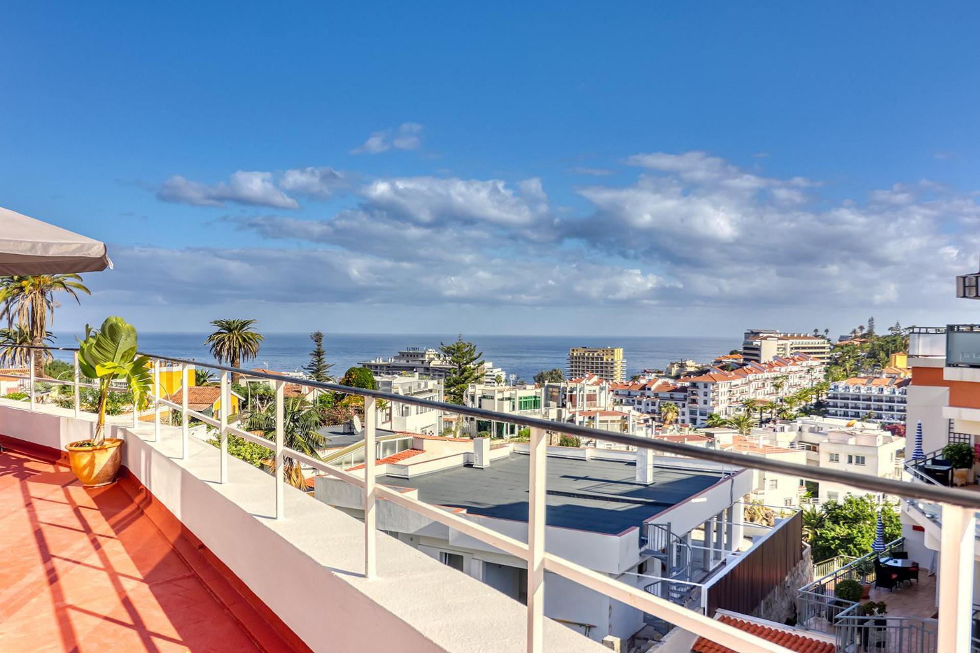 Spacious Penthouse With King-Size Bed, Huge Terrace, Ocean & Teide View Puerto de la Cruz  Luaran gambar